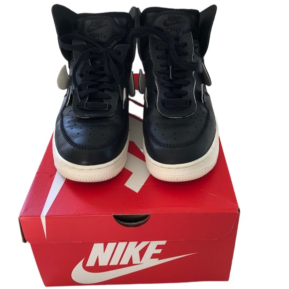 Psny x Nike Air Force 1 “Black/Black Sail” EUC Sz 8 - Picture 3 of 14